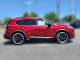 Nissan Rogue Dark Armor AWD 2026