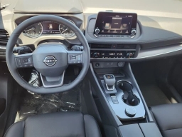 Nissan Rogue Dark Armor AWD 2026