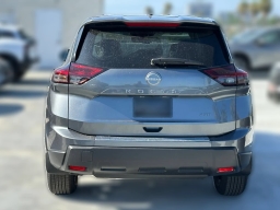 Nissan Rogue SV AWD 2026
