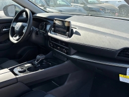 Nissan Rogue SV AWD 2026