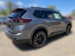 Nissan Rogue Dark Armor AWD 2026