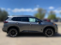 Nissan Rogue Dark Armor AWD 2026