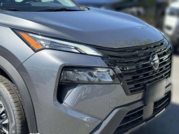 Nissan Rogue Dark Armor AWD 2026