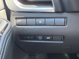 Nissan Rogue Dark Armor AWD 2026