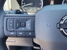 Nissan Rogue Dark Armor AWD 2026