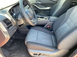 Nissan Rogue SV AWD 2026