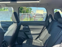 Nissan Rogue Dark Armor AWD 2026