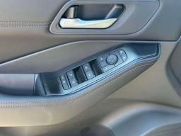 Nissan Rogue Dark Armor AWD 2026
