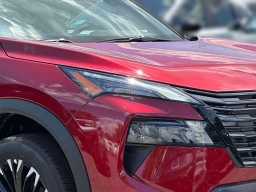 Nissan Rogue Dark Armor AWD 2026