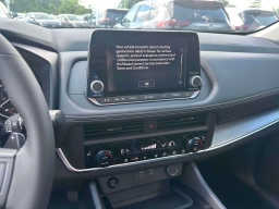 Nissan Rogue Dark Armor AWD 2026