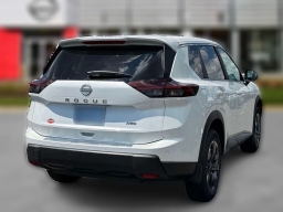 Nissan Rogue SV AWD 2026
