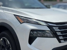 Nissan Rogue SV AWD 2026