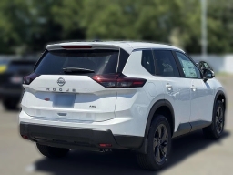 Nissan Rogue SV AWD 2026