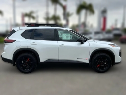 Nissan Rogue Rock Creek AWD 2026