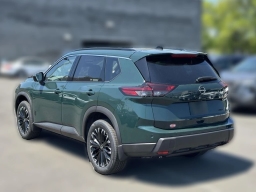 Nissan Rogue Dark Armor AWD 2026