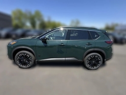 Nissan Rogue Dark Armor AWD 2026