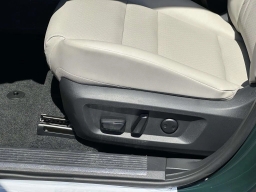 Nissan Rogue Dark Armor AWD 2026