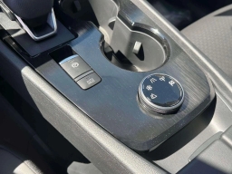 Nissan Rogue Dark Armor AWD 2026