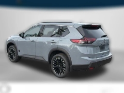 Nissan Rogue Dark Armor AWD 2026