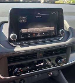 Nissan Rogue Dark Armor AWD 2026