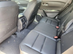 Nissan Rogue Dark Armor AWD 2026