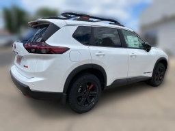 Nissan Rogue Rock Creek AWD 2026