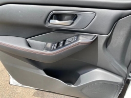 Nissan Rogue Rock Creek AWD 2026