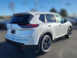 Nissan Rogue SV AWD 2026