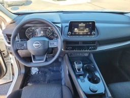 Nissan Rogue SV AWD 2026