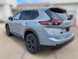 Nissan Rogue SV AWD 2026