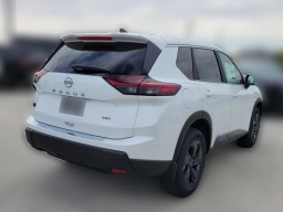 Nissan Rogue SV AWD 2026