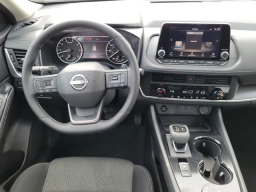 Nissan Rogue SV AWD 2026