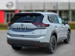 Nissan Rogue Dark Armor AWD 2026