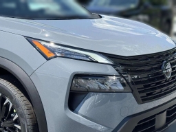Nissan Rogue Dark Armor AWD 2026