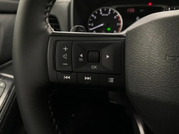 Nissan Rogue Dark Armor AWD 2026
