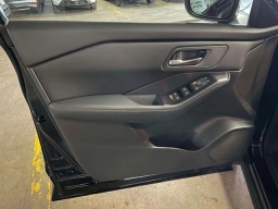 Nissan Rogue SV AWD 2026