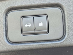 Nissan Pathfinder SV 4WD 2026