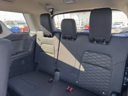 Nissan Pathfinder SV 4WD 2026