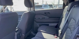 Nissan Pathfinder SV 4WD 2026