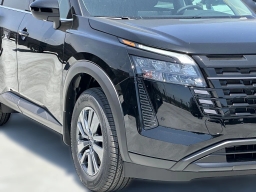 Nissan Pathfinder SV 4WD 2026