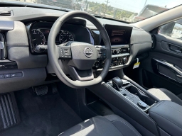 Nissan Pathfinder SV 4WD 2026