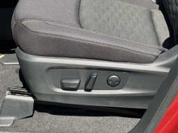 Nissan Pathfinder SV 4WD 2026