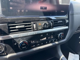 Nissan Pathfinder SV 4WD 2026