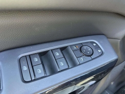 Nissan Pathfinder SV 4WD 2026
