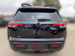 Nissan Pathfinder Rock Creek 4WD 2026