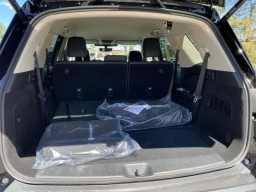 Nissan Pathfinder SL 4WD 2026