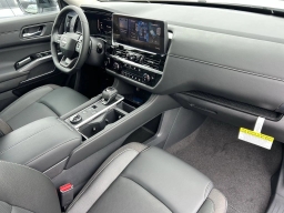 Nissan Pathfinder SL 4WD 2026