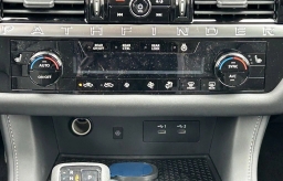Nissan Pathfinder SL 4WD 2026