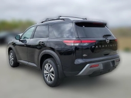 Nissan Pathfinder SL 4WD 2026
