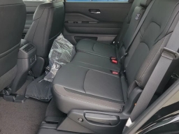 Nissan Pathfinder SL 4WD 2026